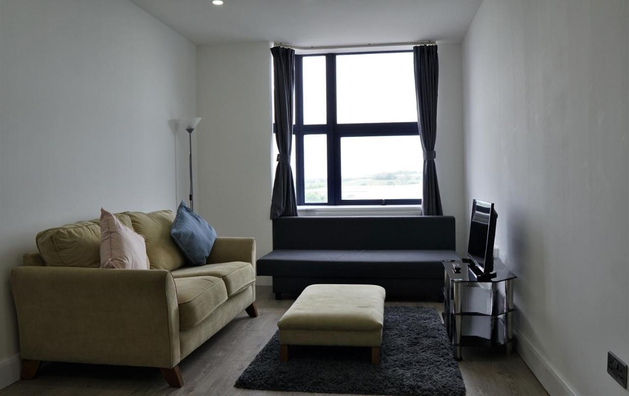 Sapphire House Apartments Telford Exterior photo